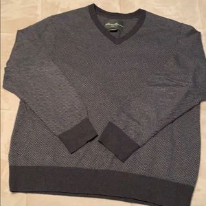 Eddie Bauer V neck sweater